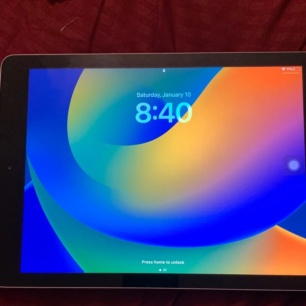 iPad 5th Gen 32GB perfect condition